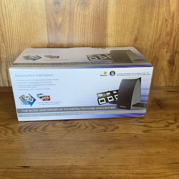 Digital Picture Converter Slides and Negatives to Digital Hammacher Schlemmer - Picture 2 of 6